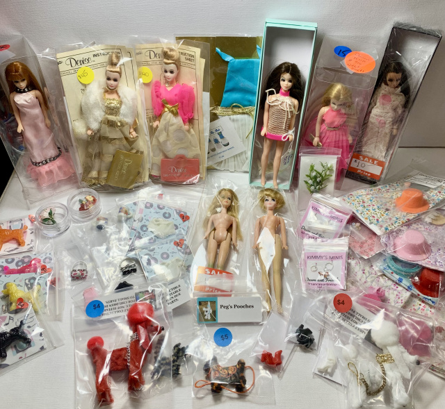 Raggle Taggles Dolls and Dollmaking supplies